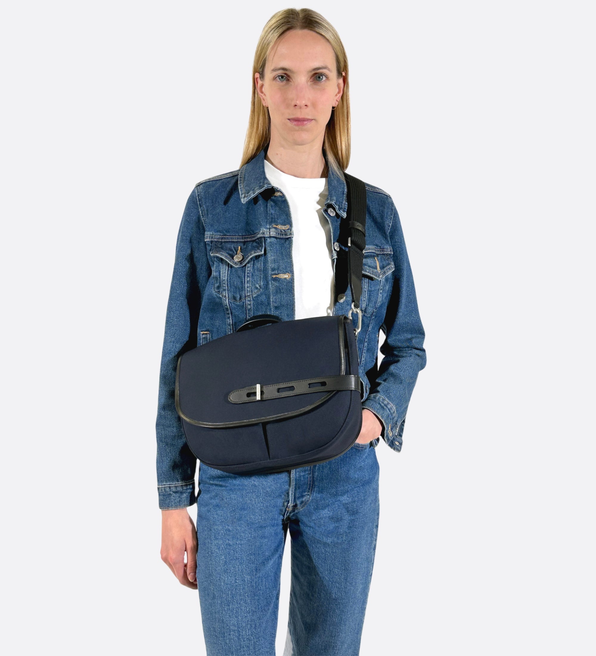 Besace moyenne Made in France marine THYRS