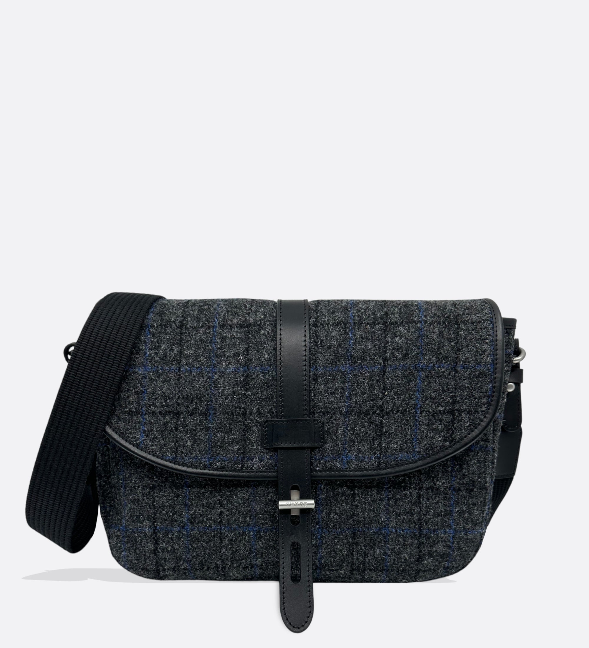 Besace tweed Harris Twill écossais noir. Taille M. Fabriqué en France.