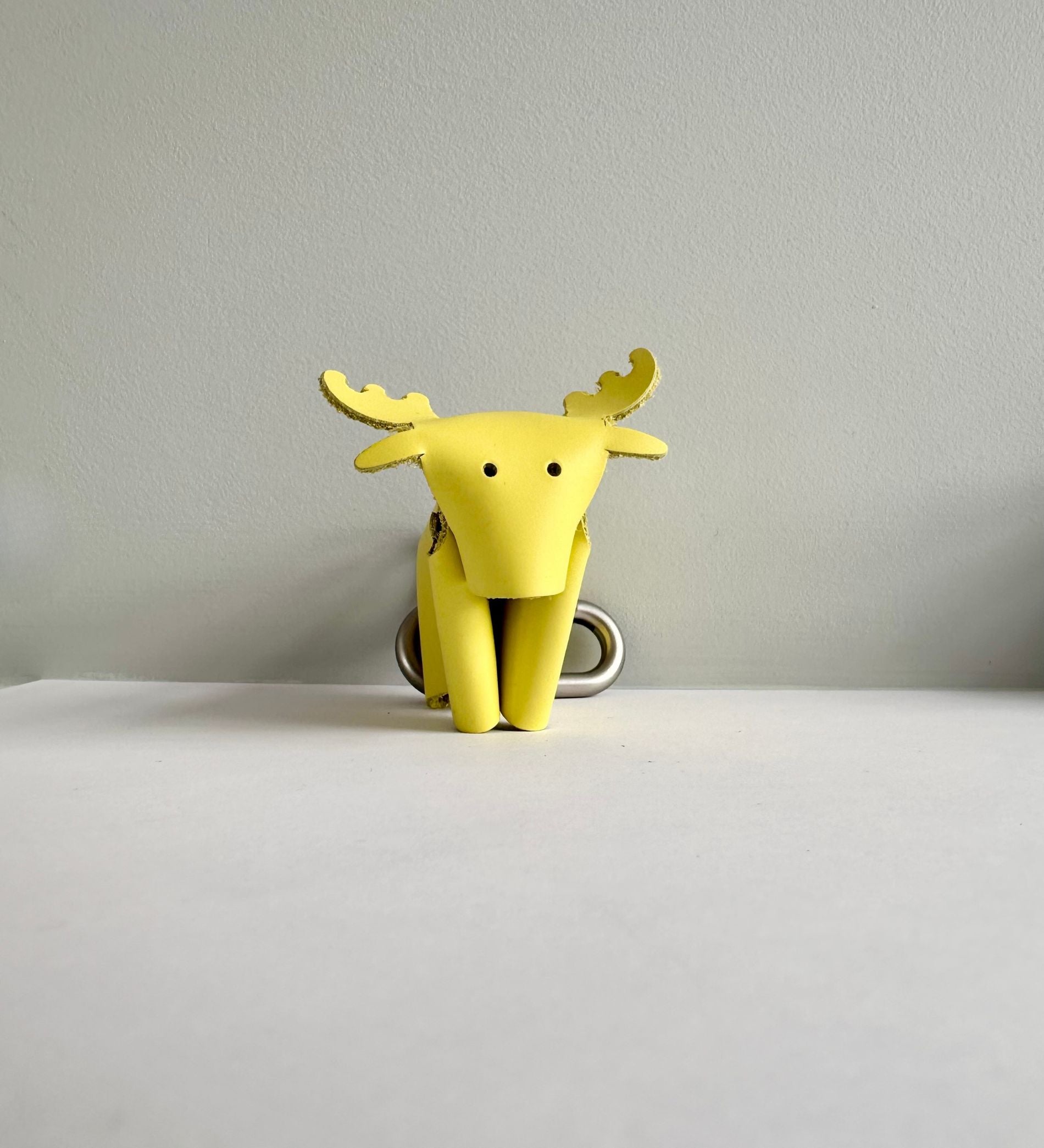 Bijou de sac élan | Cuir upcyclé