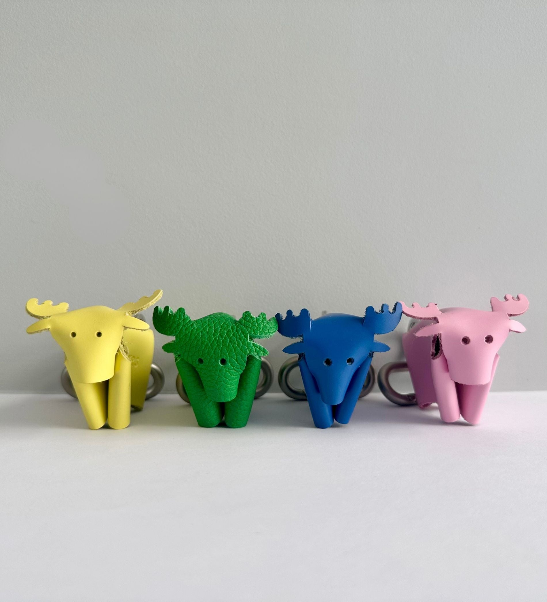 Bijou de sac élan | Cuir upcyclé