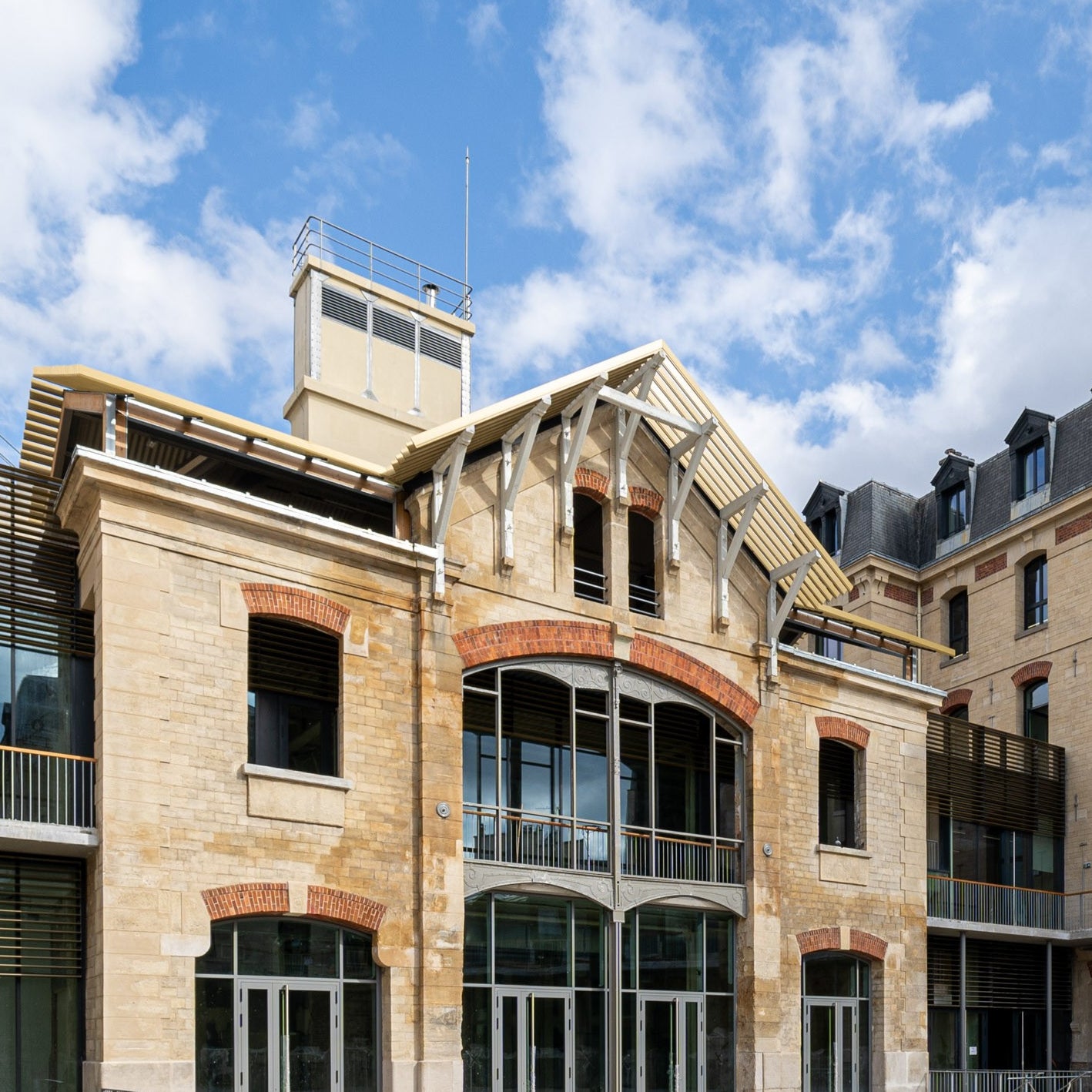 La Caserne